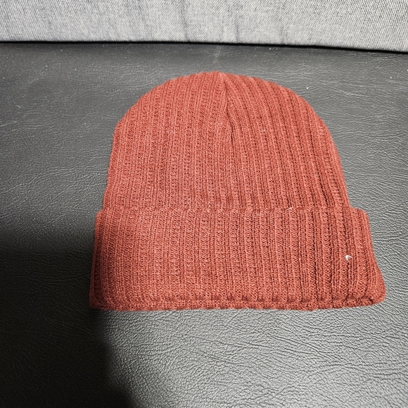 Barbella Beanie - Picture 3 of 4
